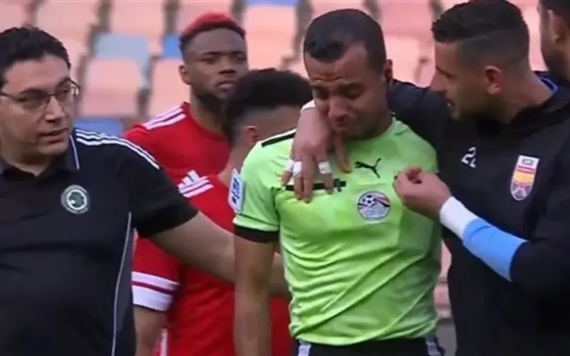 اتحاد الكرة يكشف إصابة الحكم مصطفى الشهدي بقطع في الرباط الصليبي.. تفاصيل